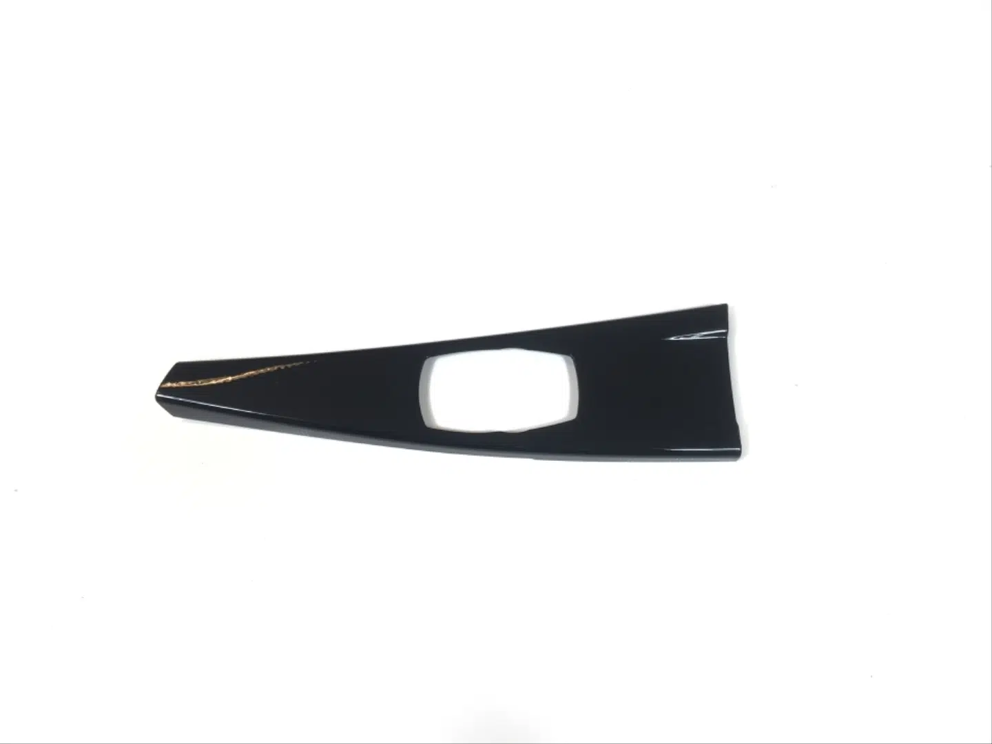 3 SERISI F30 IDRIVE KONSOL KAPLAMA - PIANO BLACK