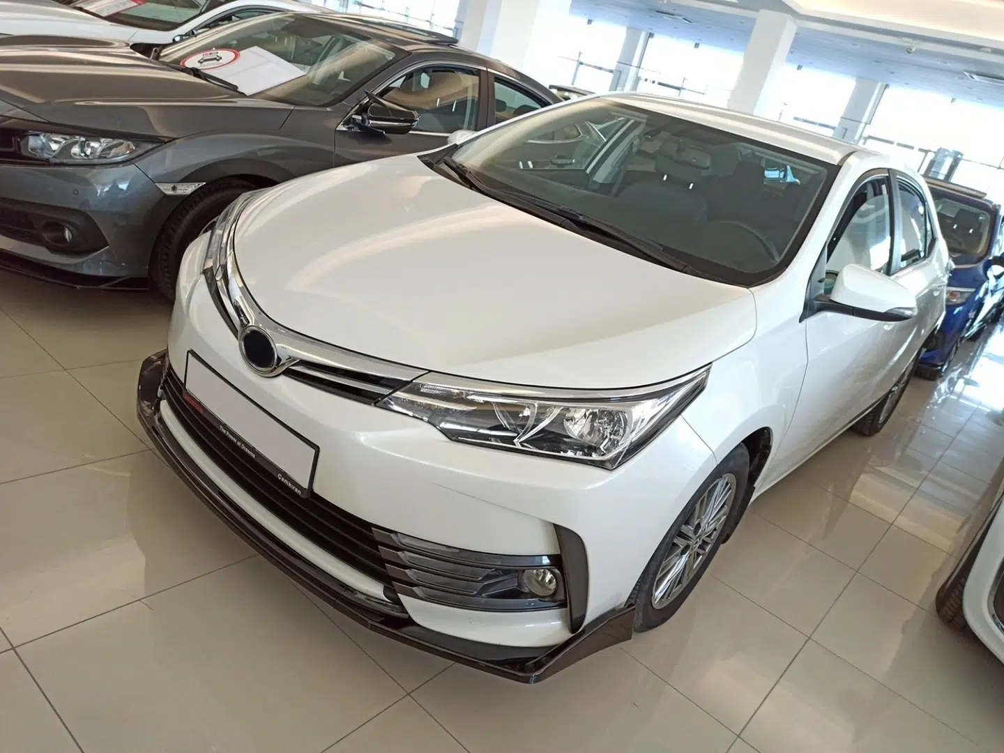 COROLLA 2016-2018 IÇIN UYUMLU ÖN LIP