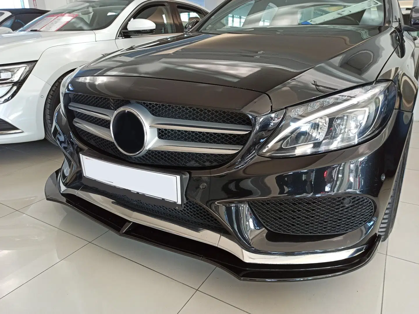 W205 2015-2018 C SERIES ÖN LIP BRS